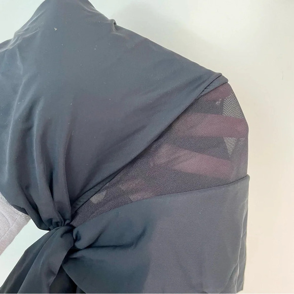 Miraclesuit Twist Front Mesh Panel Tummy Control One Piece Swimsuit Size 18 - Picture 7 of 9